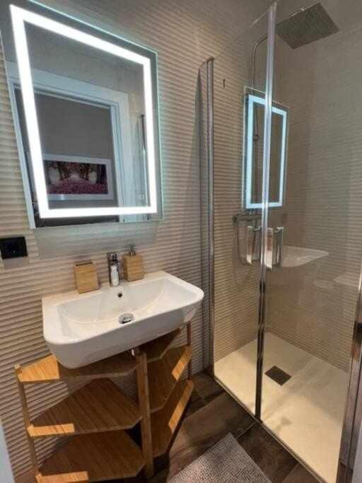 Deluxe Twobedroom Apartment Seville Downtown エクステリア 写真