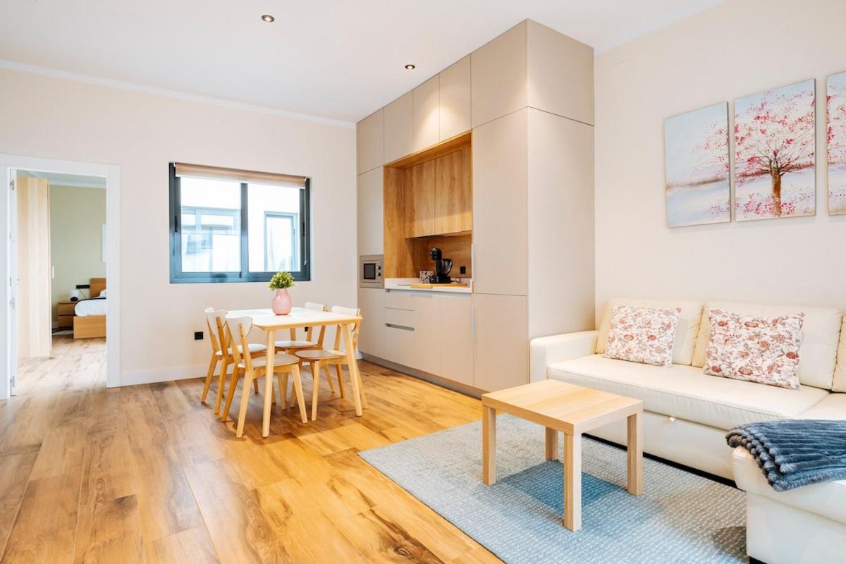 Deluxe Twobedroom Apartment Seville Downtown エクステリア 写真